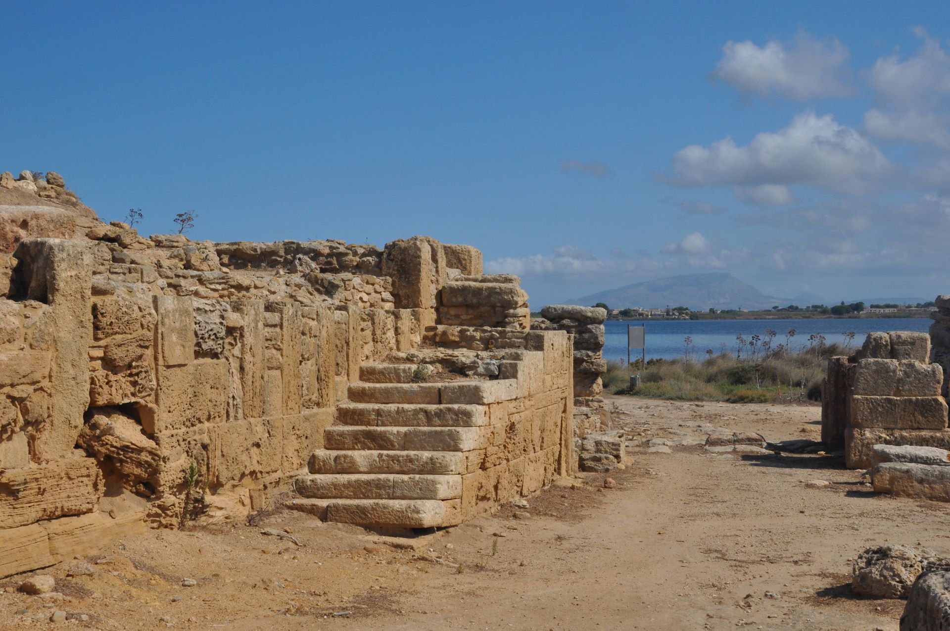 Isola di Mozia (Photo license: CC BY 2.0)
